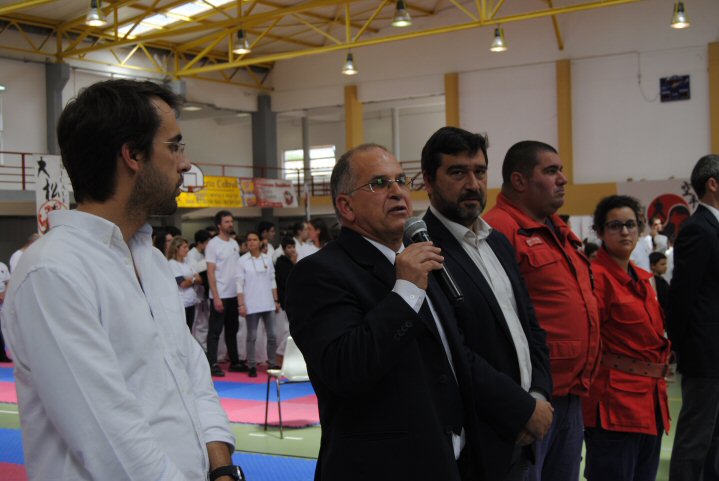 CD Os Águias