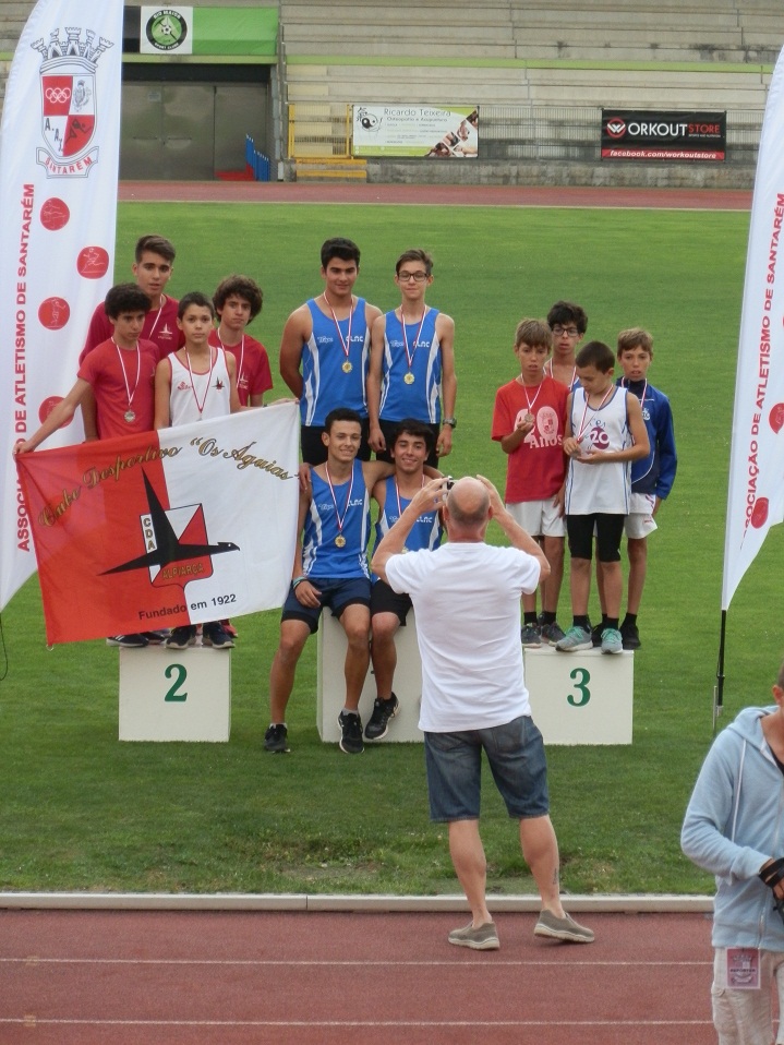 CD Os Águias